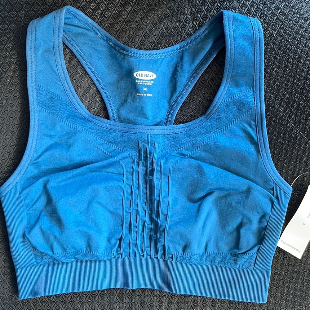 Women’s Old Navy Sports Bra size Medium